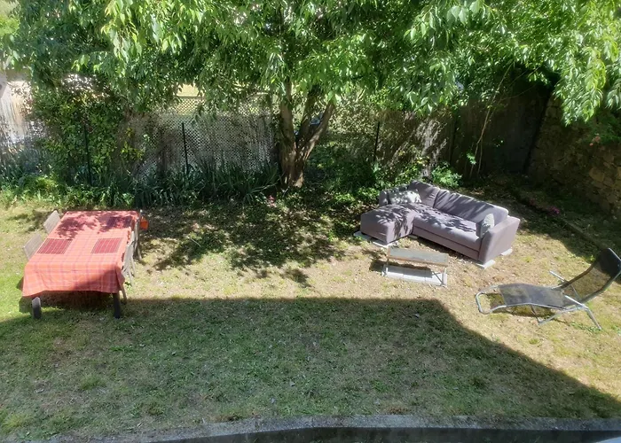 Maison Individuelle Avec Jardin Sud Ardeche, Aubenas Vals Les Bains